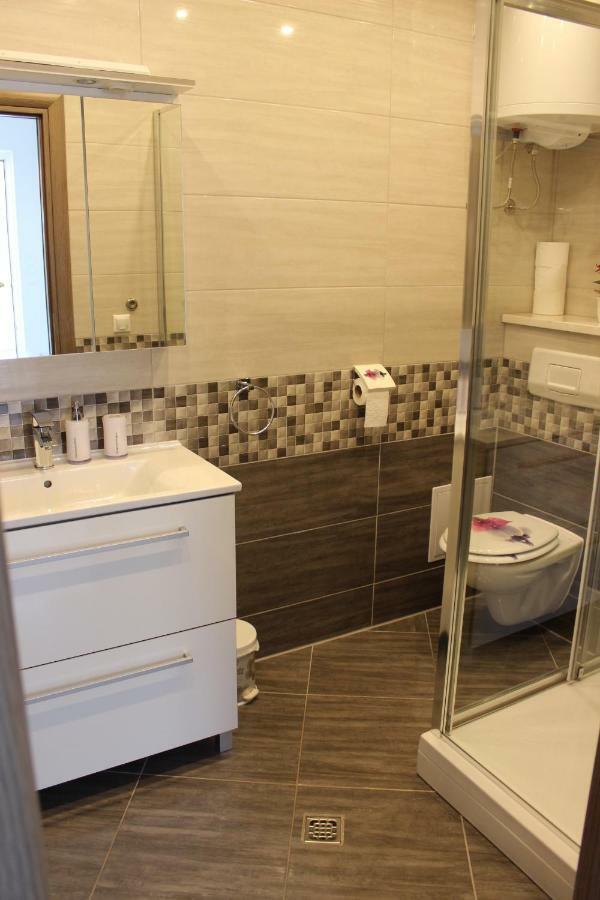 Apartment Lucky With Jacuzzi Trogir Eksteriør bilde