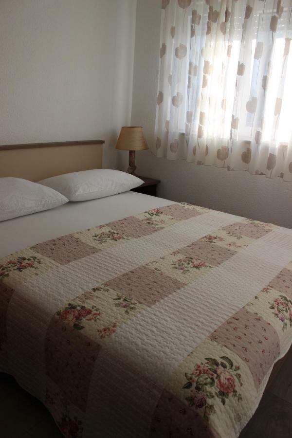 Apartment Lucky With Jacuzzi Trogir Eksteriør bilde